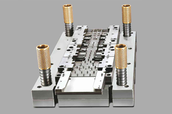 metal stamping die for shielding cans