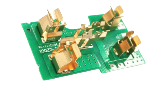 Spring contact for antenna grounding